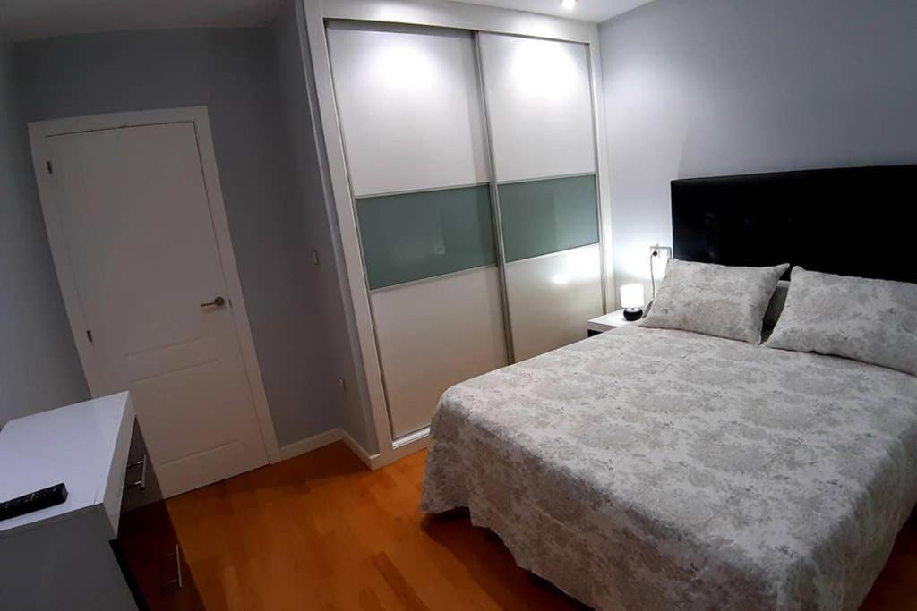 Disfrute De Sus Vacaciones Con Wifi En El Puerto De Carino Apartment Екстериор снимка